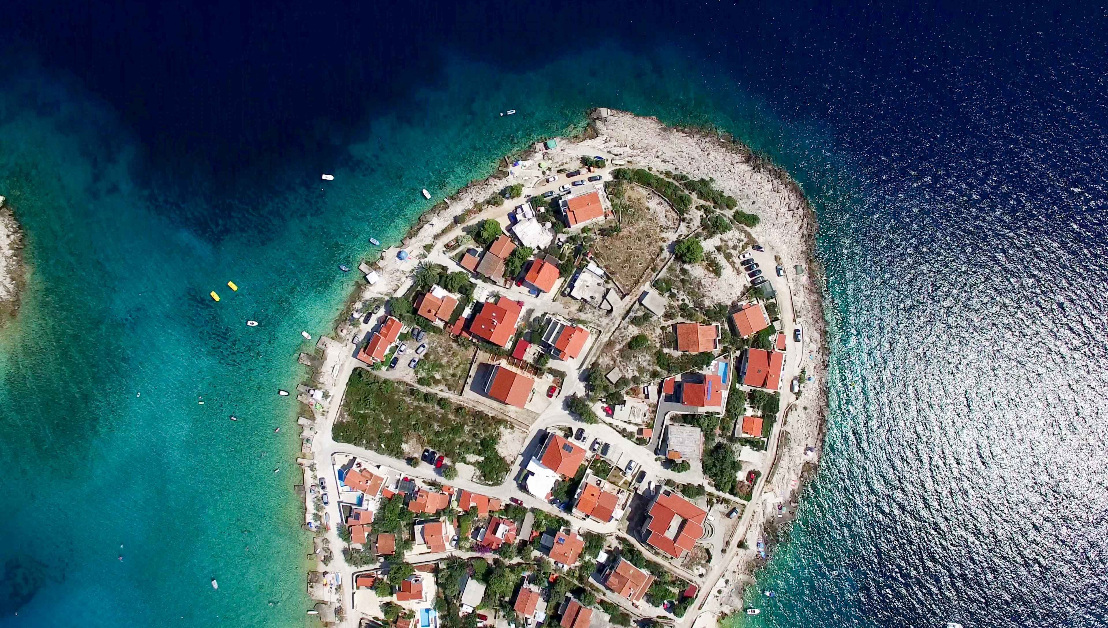Croatia Island Hopping Guide: Vis, Korčula and Adriatic Island Culture 