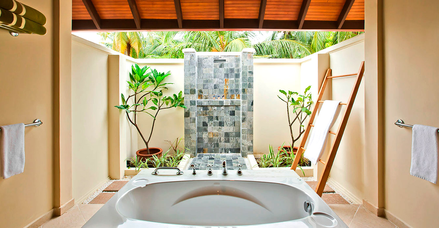 Interior of superior room at Kurumba.