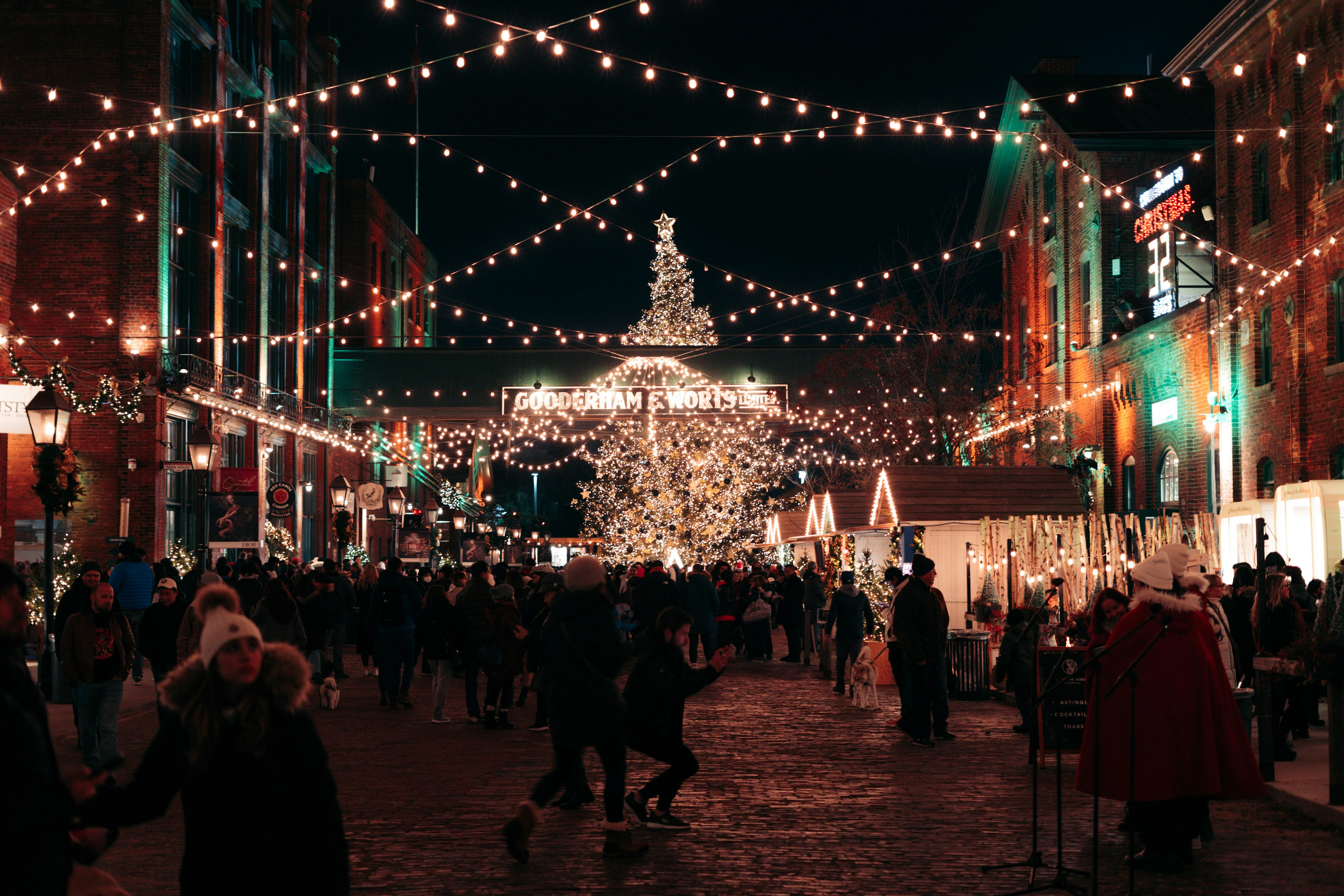 Eastern Canada in Winter: Festivals, Food and Frozen Landscapes