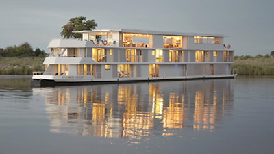 Zambezi Queen