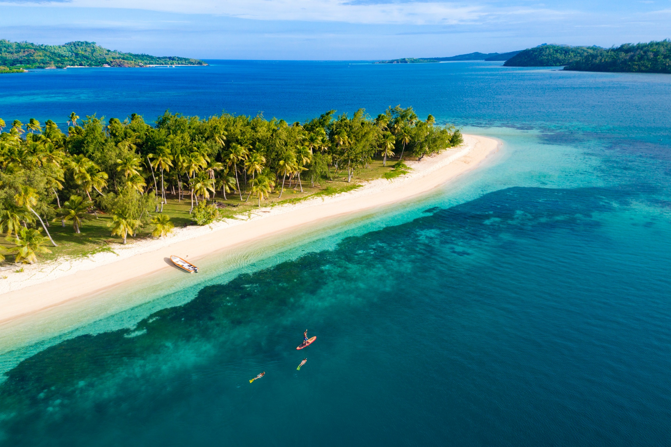 Explore Fiji's Underwater Paradise at These Must-try Scuba Diving Sites