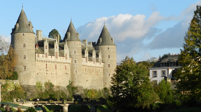 Josselin → Montertelot