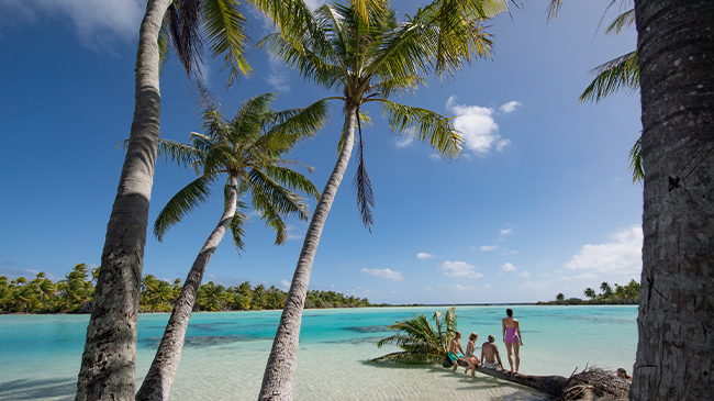Fakarava, Society Islands