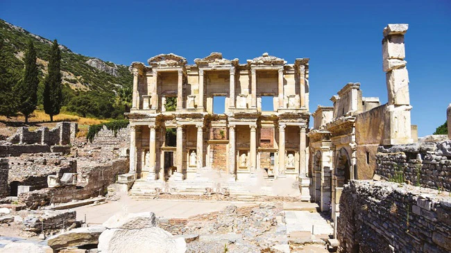 EXPLORA II: Kusadasi (Ephesus), Türkiye