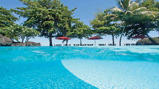  Le Taha'a by Pearl Resorts → Le Tahiti by Pearl Resorts