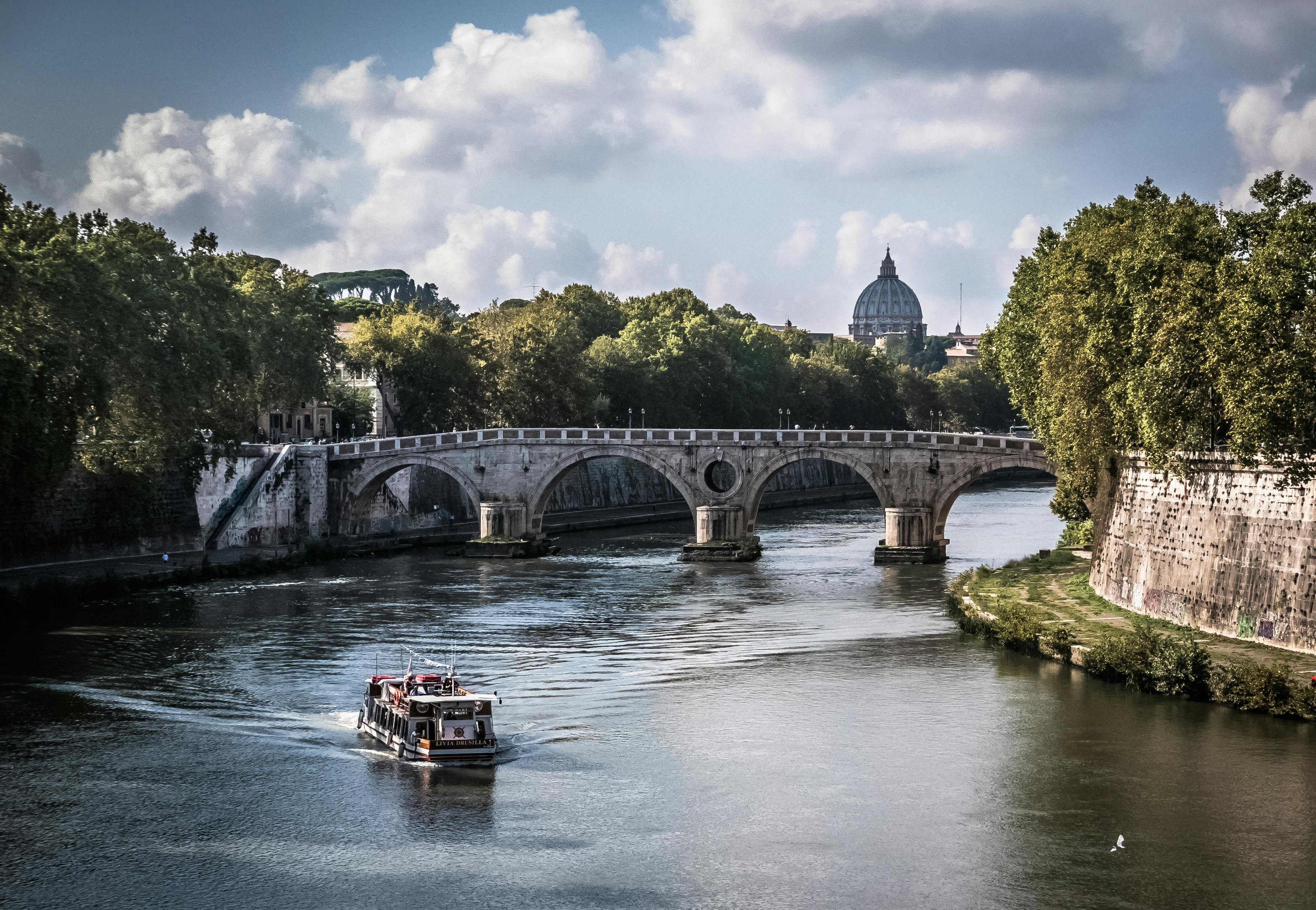 A Guide to Europe’s Most Romantic Cities