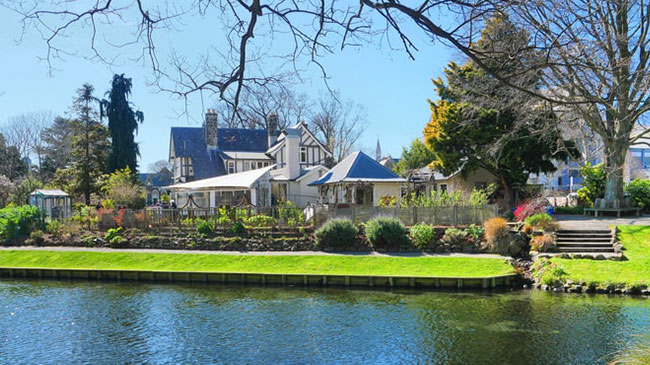 Rotorua → Christchurch