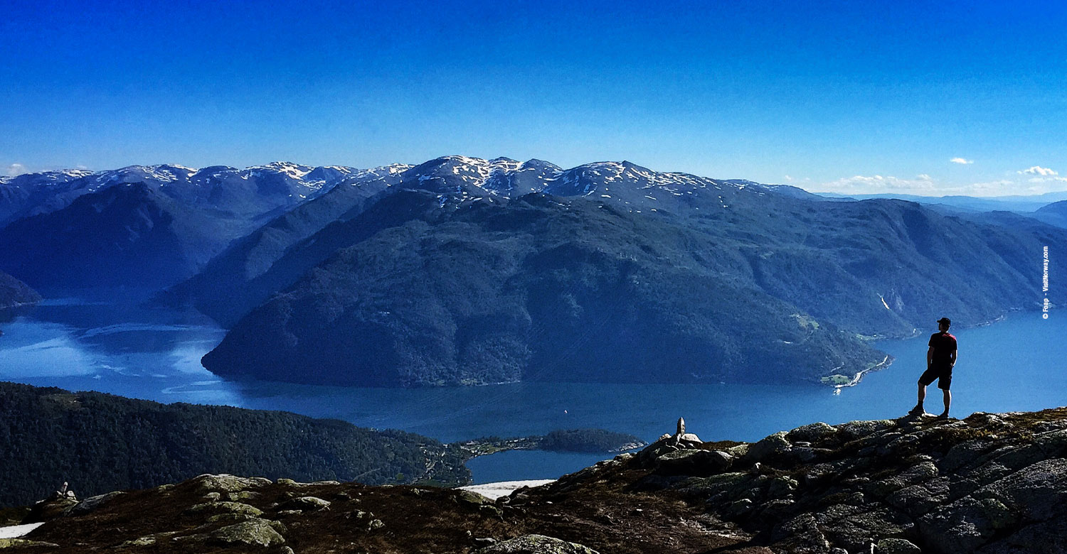 Taking in the unequalled beauty of Sognefjord, the King of the Fjords