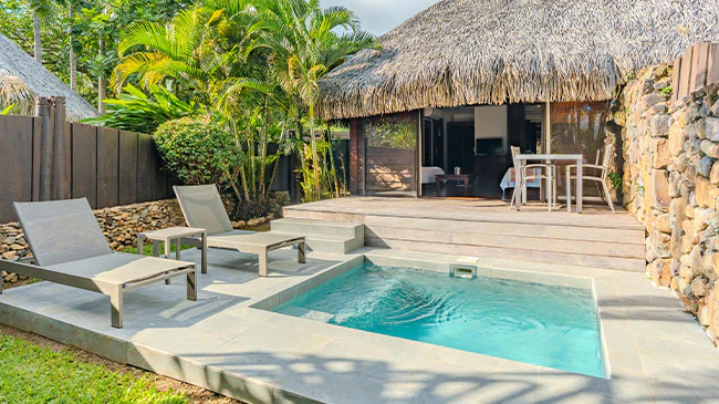Tahiti Pearl Beach Resort → Moorea