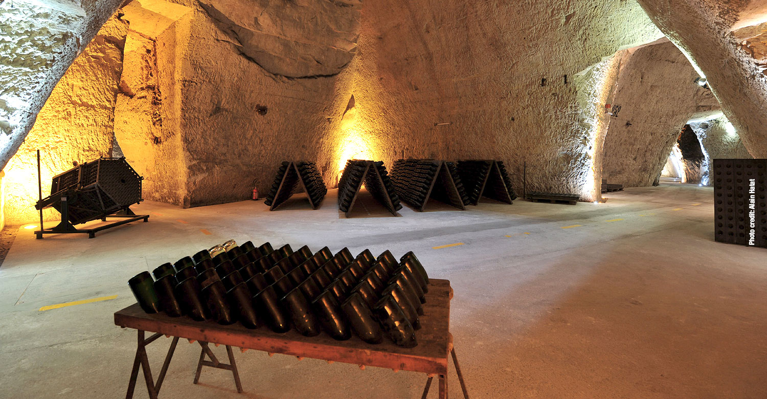 Veuve Clicquot Champagne Maison.