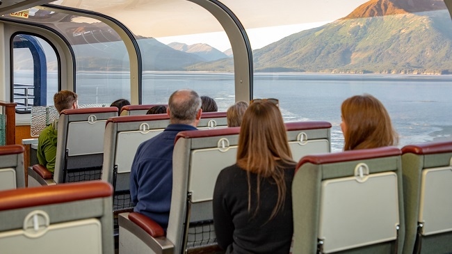 Onboard Alaska Railroad (Coastal Classic) - GoldStar Service