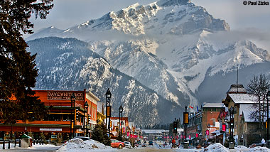 Winter is coming to Banff National Park!