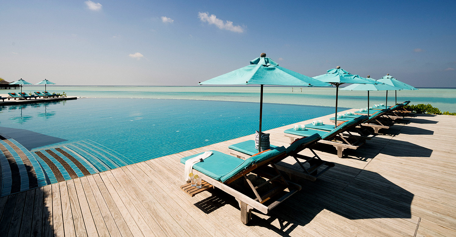 Aqua pool of Anantara Dhigu Maldives Resort.