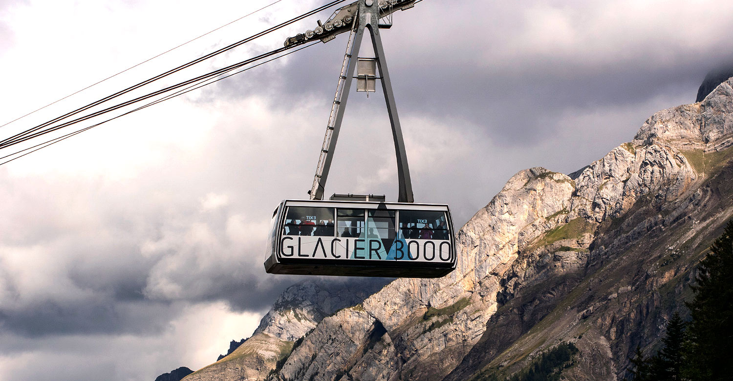 Enjoy lots of alpine activities in Glacier 3000.