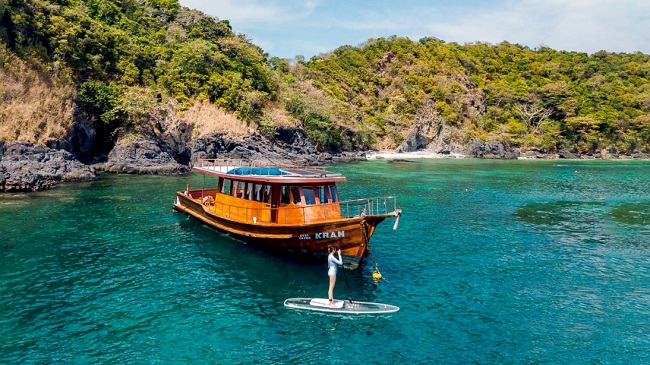 Experience Stunning Island Paradise