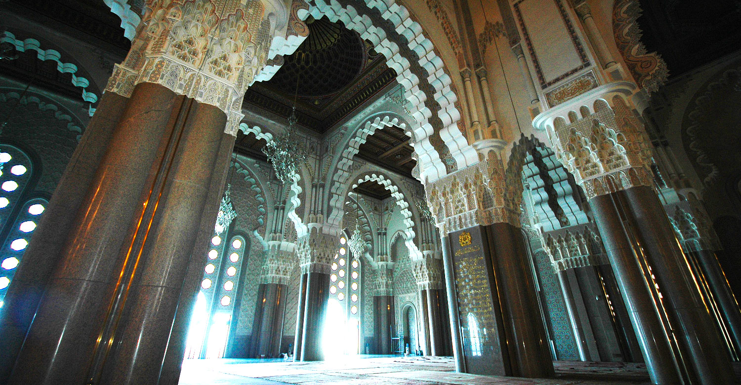 Discover Moorish style and European art deco in Casablanca, the largest city of Morocco.