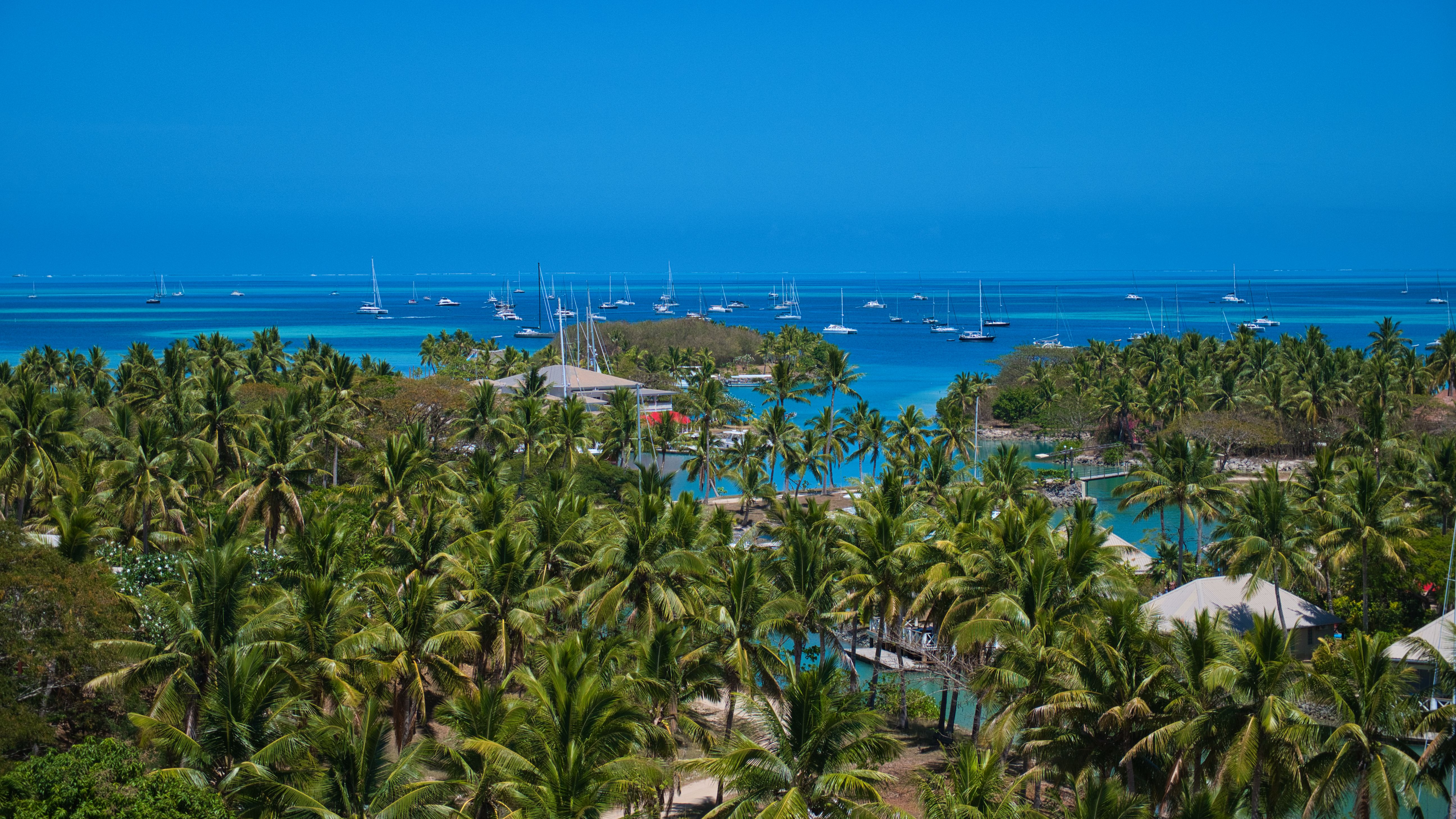 Fiji Island Hopping Travel Guide: Yasawas, Mamanucas and Outer Islands