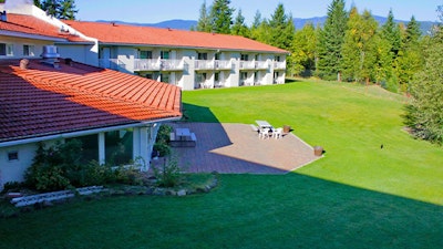 Clearwater Lodge