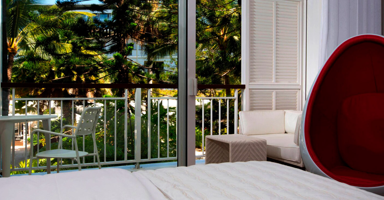 Enjoy a relaxing stay Le Meridien's classic garden view room.