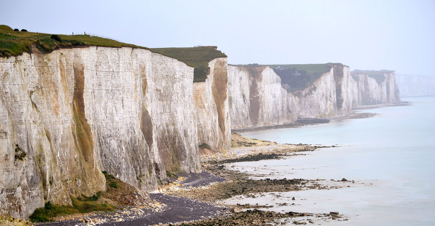 Visit the bay of Somme and its stunning war memorials.