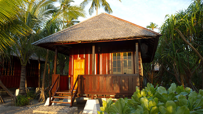 Airport (Bali) → Wakatobi Resort