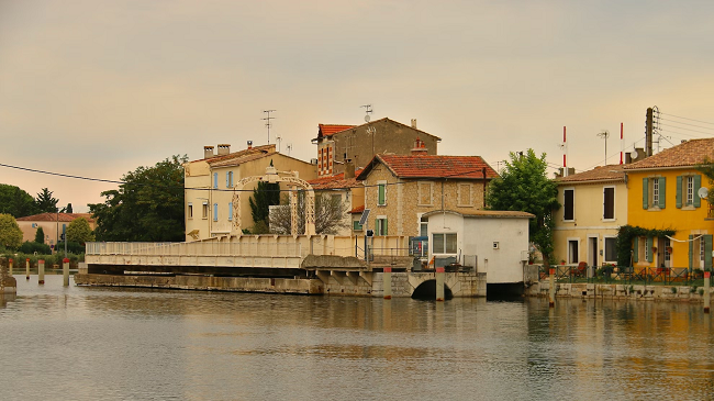 Cruise to Aigues-Mortes