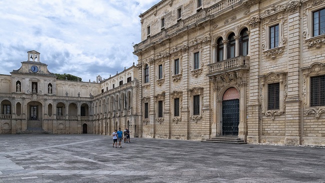 Ostuni → Lecce → Ostuni