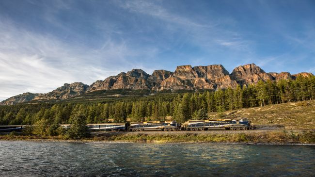 Rocky Mountaineer: Lake Louise → Kamloops